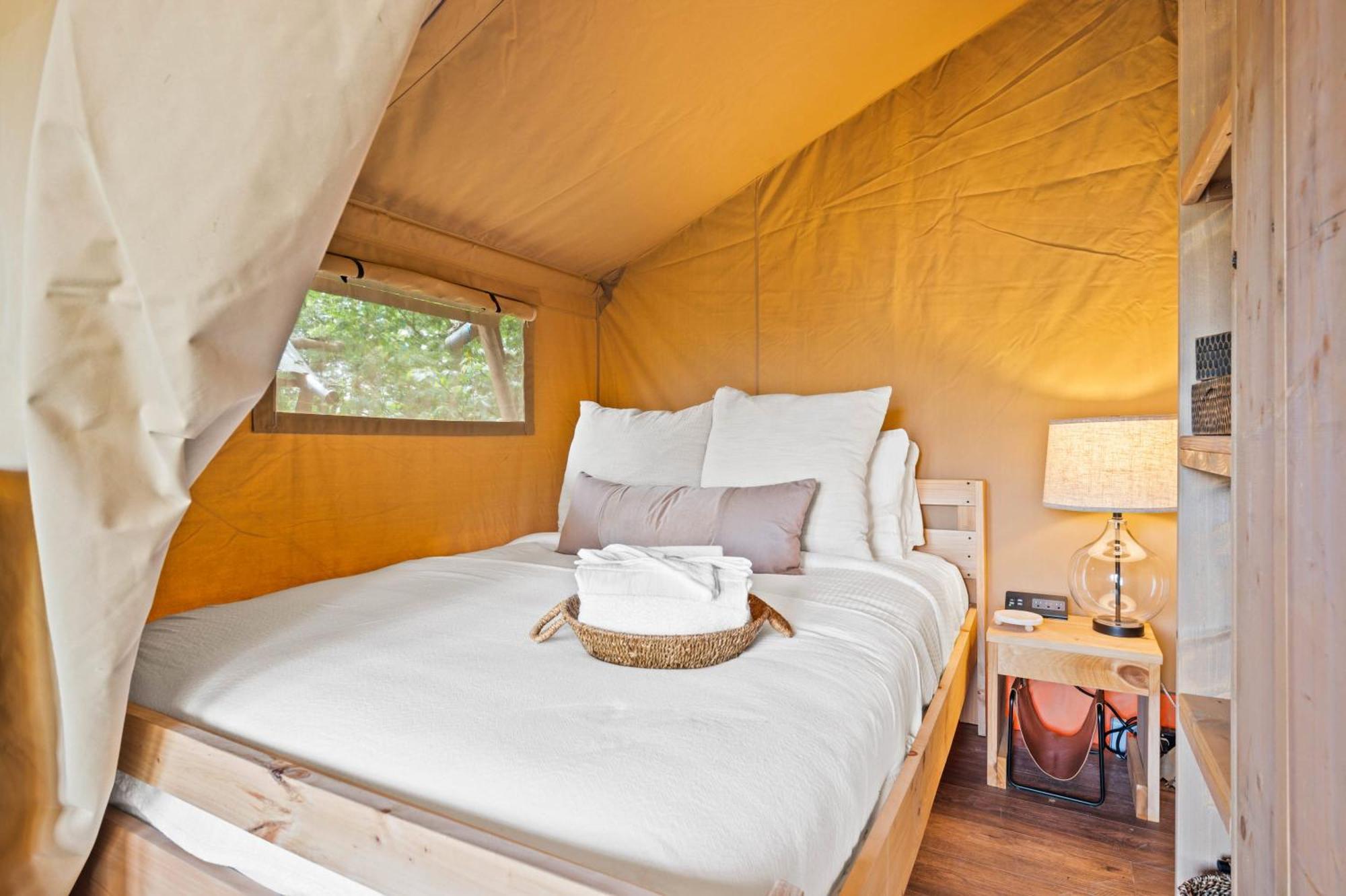 The Lodges At Eden Reserve - Safari Tents Williamstown Luaran gambar
